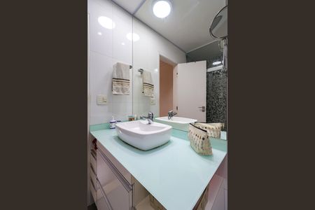 Apartamento à venda com 129m², 2 quartos e 3 vagas