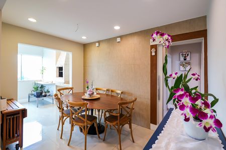 Apartamento à venda com 129m², 2 quartos e 3 vagas
