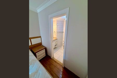 Apartamento para alugar com 110m², 3 quartos e 2 vagas Apartamento para alugar com 110m², 3 quartos e 2 vagasQuarto