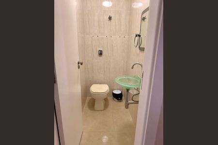 Apartamento para alugar com 110m², 3 quartos e 2 vagas Apartamento para alugar com 110m², 3 quartos e 2 vagasBanheiro