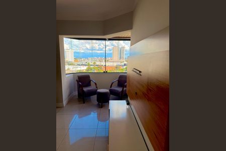 Apartamento para alugar com 110m², 3 quartos e 2 vagas Apartamento para alugar com 110m², 3 quartos e 2 vagasQuarto