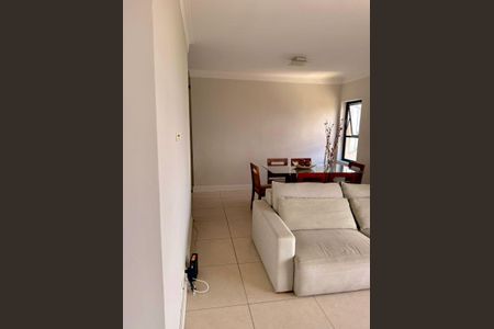 Apartamento para alugar com 110m², 3 quartos e 2 vagas Apartamento para alugar com 110m², 3 quartos e 2 vagasSala