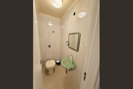 Apartamento para alugar com 110m², 3 quartos e 2 vagas Apartamento para alugar com 110m², 3 quartos e 2 vagasBanheiro