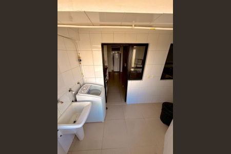 Apartamento para alugar com 110m², 3 quartos e 2 vagas Apartamento para alugar com 110m², 3 quartos e 2 vagasÁrea de serviço