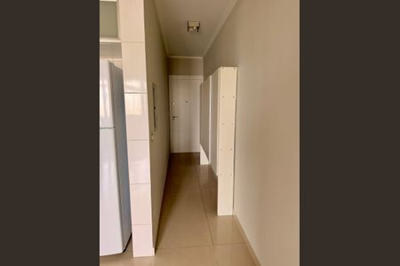 Corredor de apartamento para alugar com 3 quartos, 110m² em Alphaville Industrial, Barueri