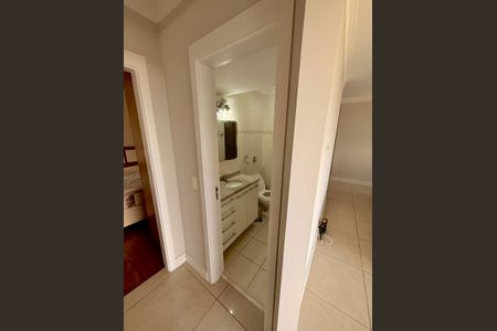 Apartamento para alugar com 110m², 3 quartos e 2 vagas Apartamento para alugar com 110m², 3 quartos e 2 vagasBanheiro