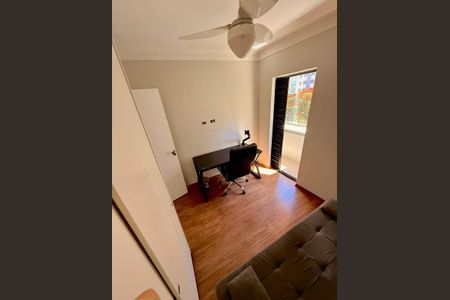 Apartamento para alugar com 110m², 3 quartos e 2 vagas Apartamento para alugar com 110m², 3 quartos e 2 vagasQuarto