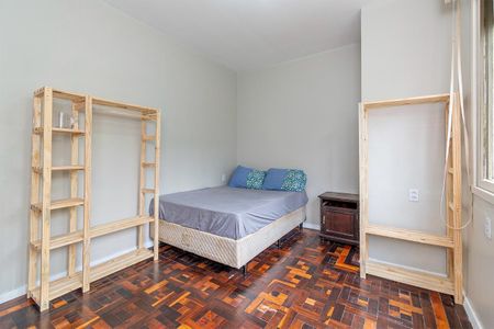 Quarto de apartamento para alugar com 3 quartos, 100m² em Centro Histórico, Porto Alegre