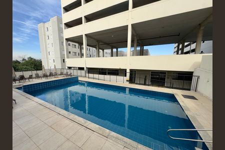 Apartamento à venda com 38m², 2 quartos e 1 vaga Apartamento à venda com 38m², 2 quartos e 1 vagaPiscina
