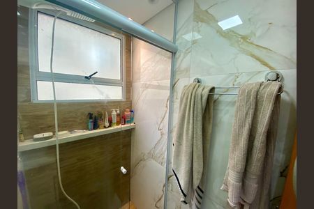 Apartamento à venda com 38m², 2 quartos e 1 vaga Apartamento à venda com 38m², 2 quartos e 1 vagaBanheiro