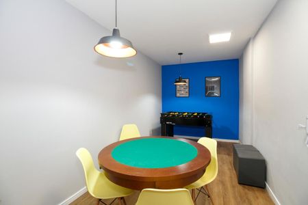 Studio à venda com 26m², 1 quarto e sem vaga Studio à venda com 26m², 1 quarto e sem vagaÁrea Comum - Sala de Jogos