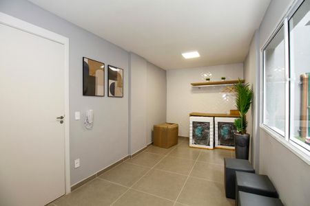 Studio à venda com 26m², 1 quarto e sem vaga Studio à venda com 26m², 1 quarto e sem vagaÁrea Comum - Lavanderia