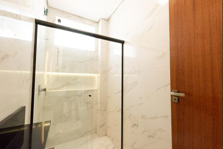Apartamento para alugar com 180m², 3 quartos e 2 vagasBanheiro 2