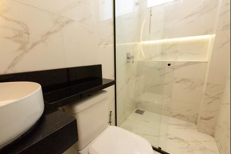 Apartamento para alugar com 180m², 3 quartos e 2 vagasBanheiro 2