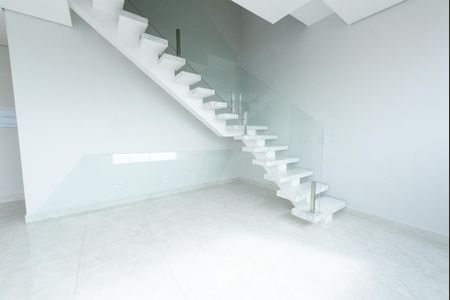Apartamento para alugar com 180m², 3 quartos e 2 vagasSala