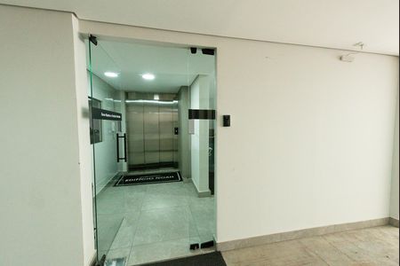 Apartamento para alugar com 180m², 3 quartos e 2 vagasHall de entrada