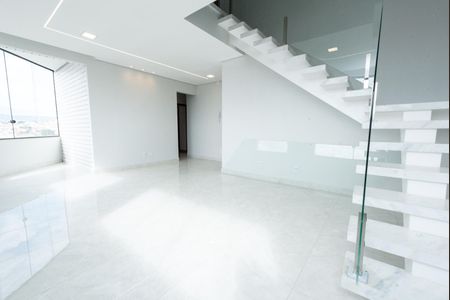 Apartamento para alugar com 180m², 3 quartos e 2 vagasSala