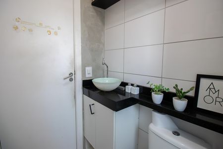 Apartamento à venda com 44m², 2 quartos e sem vaga Apartamento à venda com 44m², 2 quartos e sem vagaBanheiro