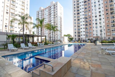 Apartamento à venda com 44m², 2 quartos e sem vaga Apartamento à venda com 44m², 2 quartos e sem vagaÁrea comum - Piscina