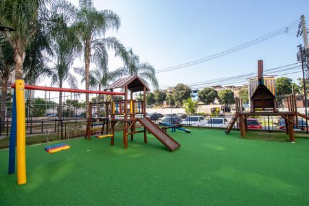 Apartamento à venda com 44m², 2 quartos e sem vaga Apartamento à venda com 44m², 2 quartos e sem vagaÁrea comum - Playground