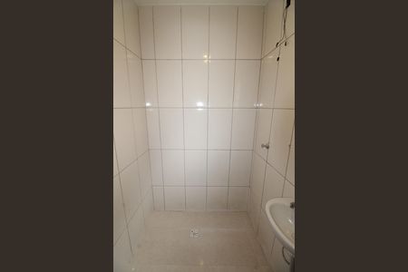 Banheiro de casa para alugar com 2 quartos, 60m² em Campo dos Alemães, São José dos Campos