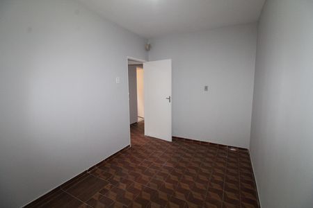 Casa para alugar com 60m², 2 quartos e 2 vagasQuarto 1