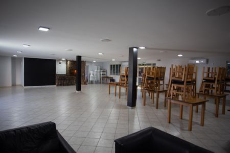 Apartamento para alugar com 54m², 3 quartos e 1 vaga Apartamento para alugar com 54m², 3 quartos e 1 vagaÁrea comum - Salão de festas