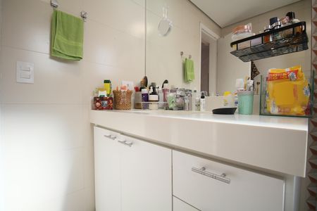 Apartamento à venda com 131m², 3 quartos e 3 vagasBanheiro 1
