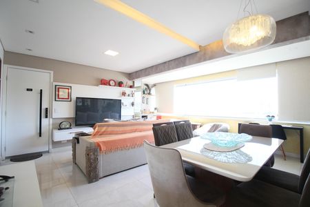 Apartamento à venda com 131m², 3 quartos e 3 vagasSala