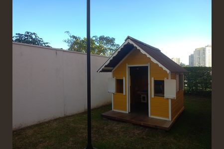 Apartamento à venda com 131m², 3 quartos e 3 vagasÁrea comum - Playground