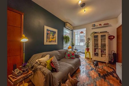 Apartamento para alugar com 80m², 2 quartos e 1 vaga