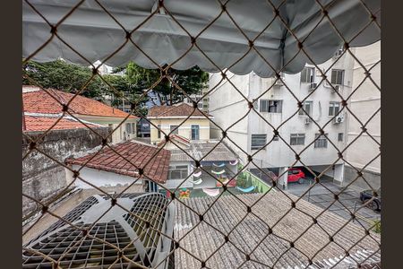 Apartamento para alugar com 80m², 2 quartos e 1 vaga