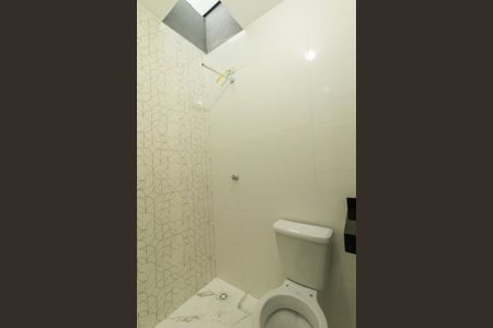 Casa para alugar com 102m², 3 quartos e 2 vagas Casa para alugar com 102m², 3 quartos e 2 vagasBanheiro Social