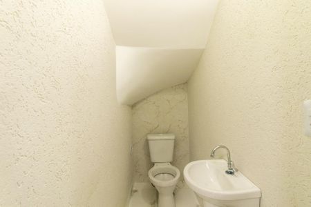 Casa para alugar com 102m², 3 quartos e 2 vagas Casa para alugar com 102m², 3 quartos e 2 vagasLavabo