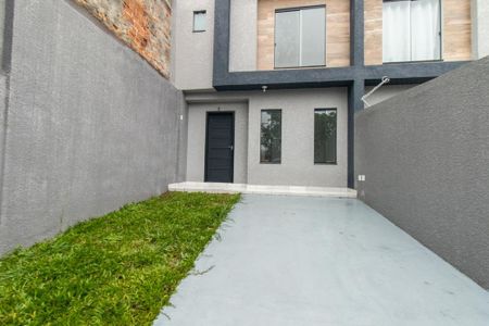 Casa para alugar com 102m², 3 quartos e 2 vagas Casa para alugar com 102m², 3 quartos e 2 vagasFachada
