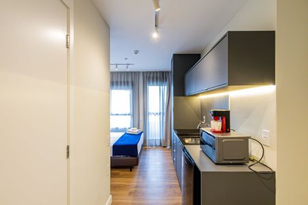 Cozinha de kitnet/studio para alugar com 1 quarto, 30m² em Pompeia, São Paulo