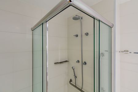Studio para alugar com 30m², 1 quarto e sem vaga Studio para alugar com 30m², 1 quarto e sem vagaBanheiro