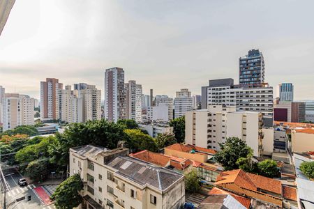 Varanda de kitnet/studio para alugar com 1 quarto, 30m² em Pompeia, São Paulo