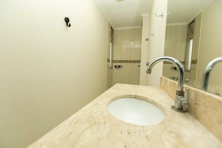 Apartamento à venda com 79m², 2 quartos e 1 vaga Apartamento à venda com 79m², 2 quartos e 1 vagaBANHEIRO SUITE
