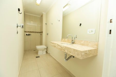 Apartamento à venda com 79m², 2 quartos e 1 vaga Apartamento à venda com 79m², 2 quartos e 1 vagaBANHEIRO SUITE