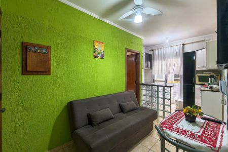 Sala de apartamento para alugar com 1 quarto, 40m² em Solemar, Praia Grande