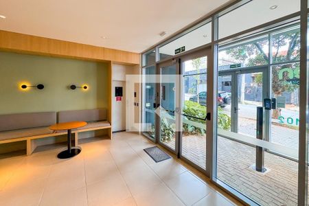Studio para alugar com 27m², 1 quarto e sem vaga Studio para alugar com 27m², 1 quarto e sem vagaHall de entrada