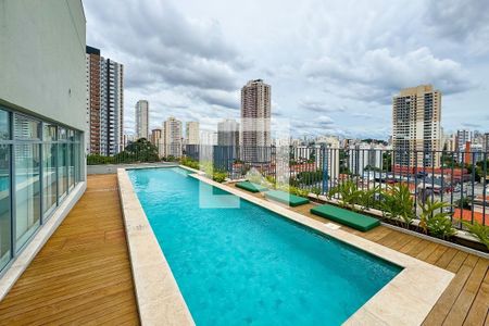 Studio para alugar com 27m², 1 quarto e sem vaga Studio para alugar com 27m², 1 quarto e sem vagaPiscina