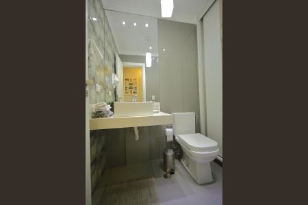 Apartamento à venda com 72m², 2 quartos e 2 vagasBanheiro Social /Lavabo 