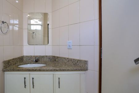Apartamento para alugar com 80m², 3 quartos e 2 vagas Apartamento para alugar com 80m², 3 quartos e 2 vagasBanheiro da Suíte