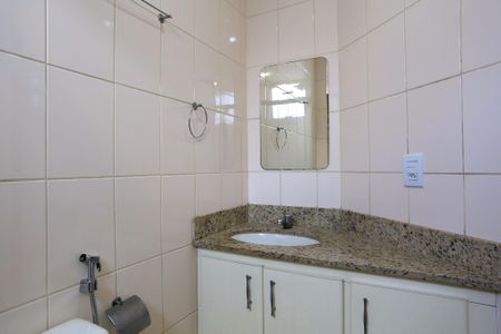 Apartamento para alugar com 80m², 3 quartos e 2 vagas Apartamento para alugar com 80m², 3 quartos e 2 vagasBanheiro da Suíte