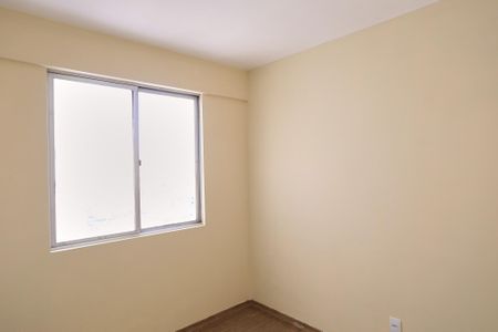Apartamento para alugar com 80m², 3 quartos e 2 vagas Apartamento para alugar com 80m², 3 quartos e 2 vagasQuarto
