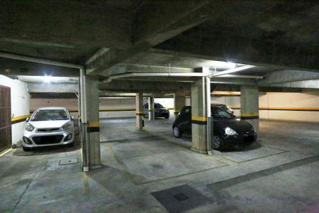 Apartamento para alugar com 80m², 3 quartos e 2 vagas Apartamento para alugar com 80m², 3 quartos e 2 vagasGaragem