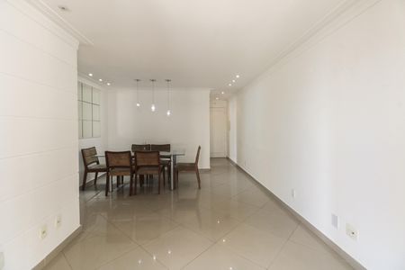 Sala  de apartamento para alugar com 3 quartos, 80m² em Vila Carrão, São Paulo