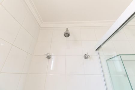 Apartamento à venda com 80m², 3 quartos e 2 vagas Apartamento à venda com 80m², 3 quartos e 2 vagasBanheiro Suíte
